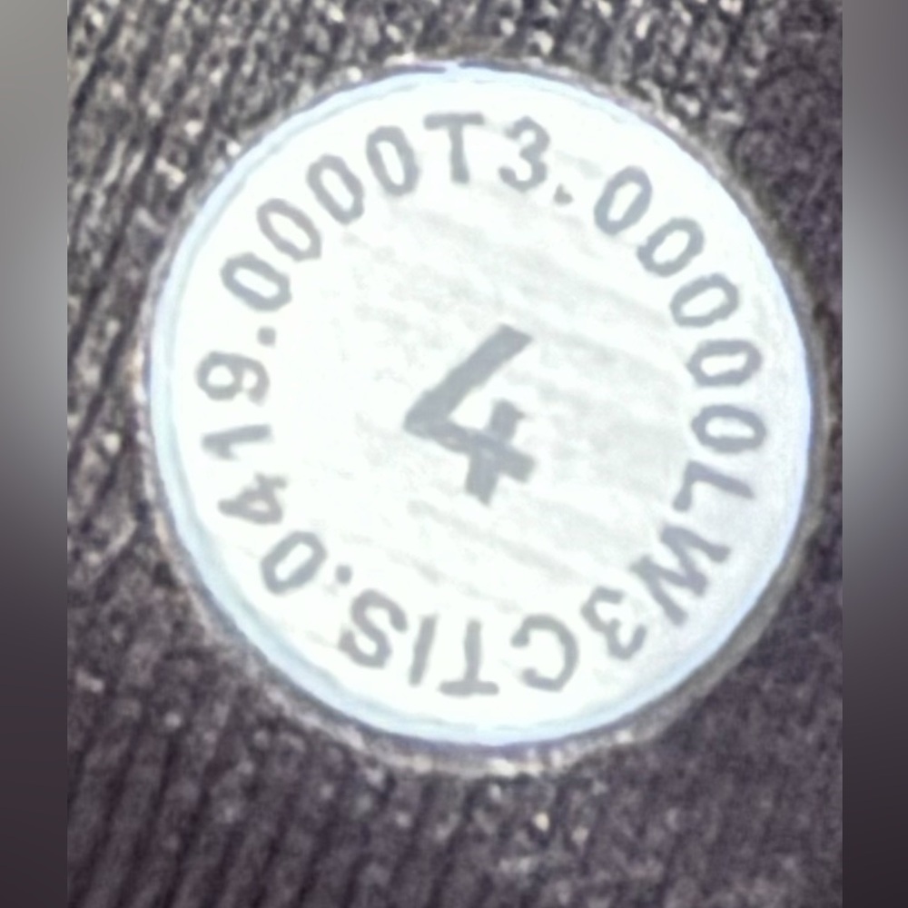 LILULEMON Warm Stabilizer 1/2 Zip Hoodie - Picture 11 of 11